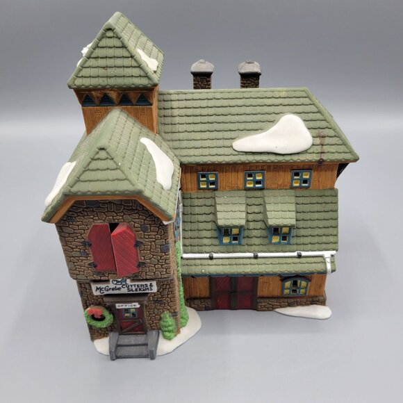Vtg Dept 56 Heritage Village "McGrebe Cutters & Sleighs" Lighted House Porcelain - Picture 8 of 15